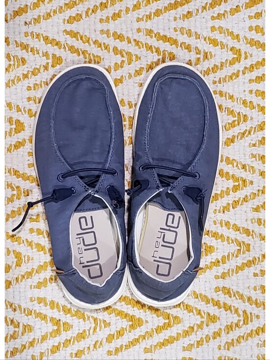 Hey Dude Shoes - Hey Dude "Wendy" Linen Women's 8 Chambray Blend Shoes Lightweight Slip On EUC